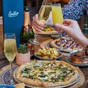 Gallio Bottomless Pizza Brunch Mediterranean Style Weekend Saturday Friday Evening with Bottomless prosecco